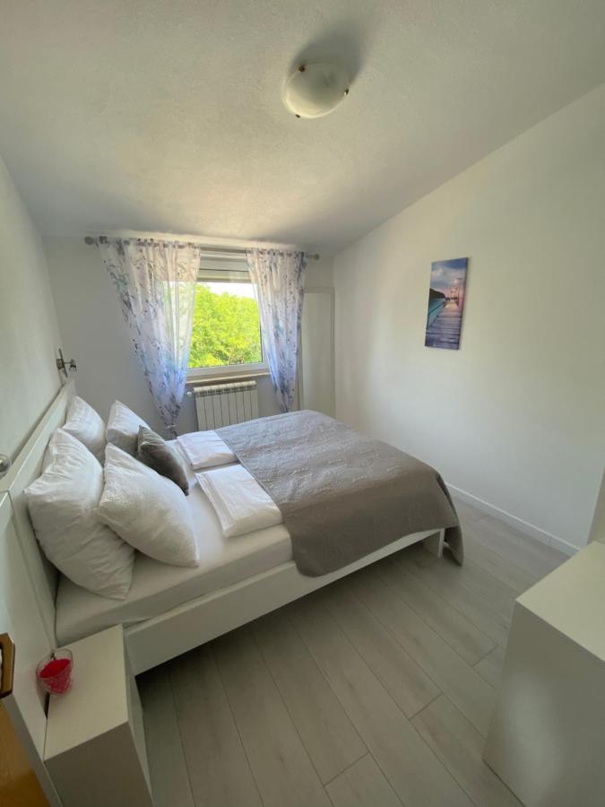 Apartments Somi Poreč Exteriör bild