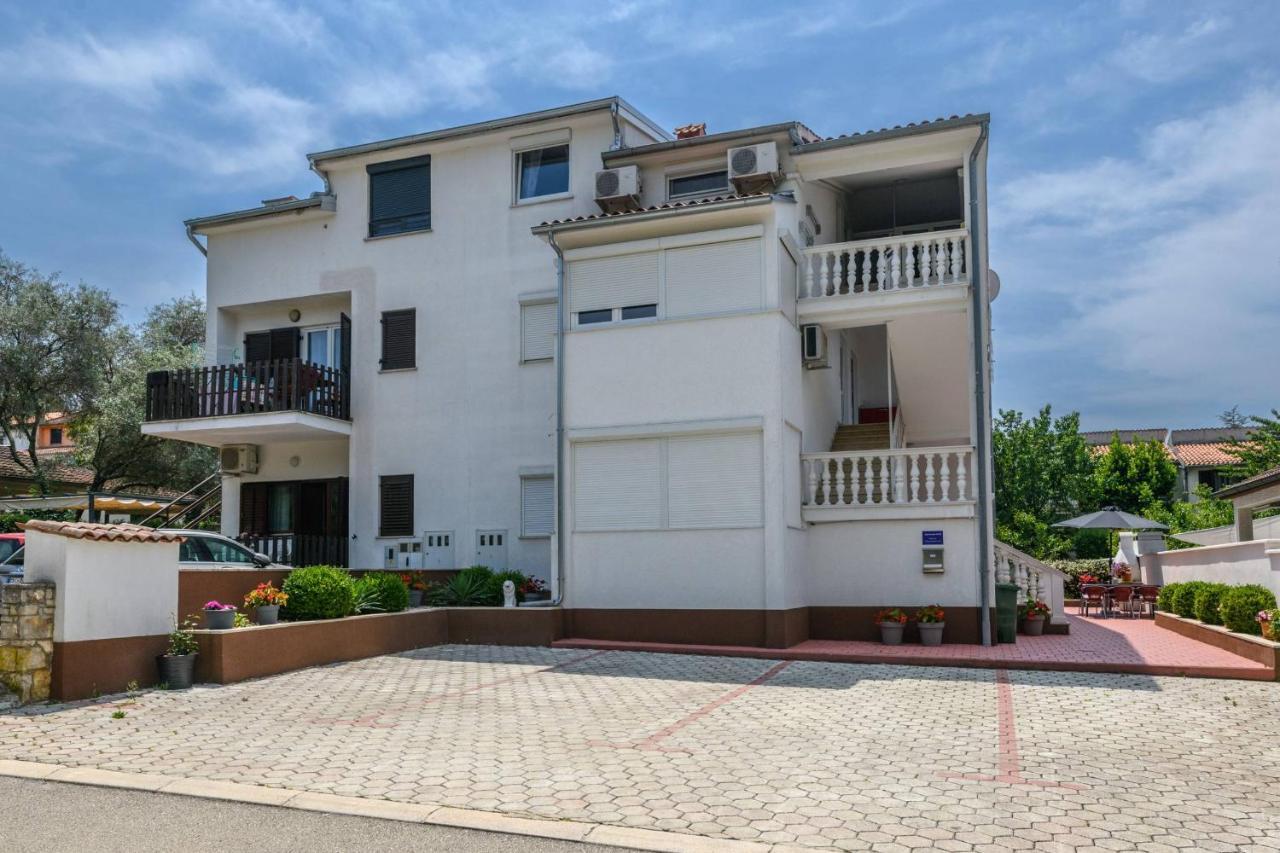 Apartments Somi Poreč Exteriör bild
